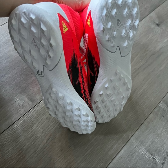 NWT Adidas Predator Mutator 20.3 TF J Turf Soccer Shoe Sz 5.5 - Picture 5 of 8